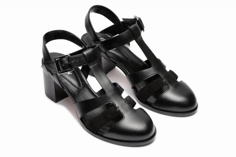 Black Paraboot Ponza Women's Sandals | GVL5974HH